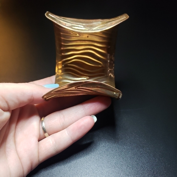 copper tone statement cuff bracelet - Picture 4 of 8